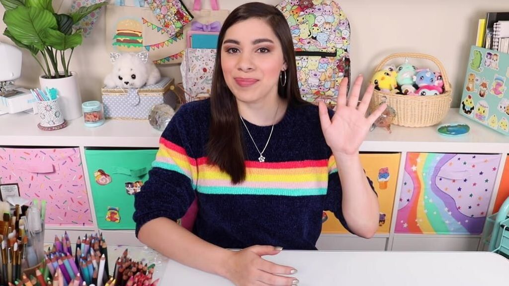 Is Moriah Elizabeth still married? bio: age, family, ethnicity, kids