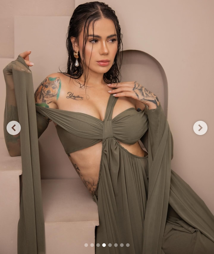 Is Cintia Cossio Married? Biography: Family, Ethnicity, Husband, Kids, Net Worth